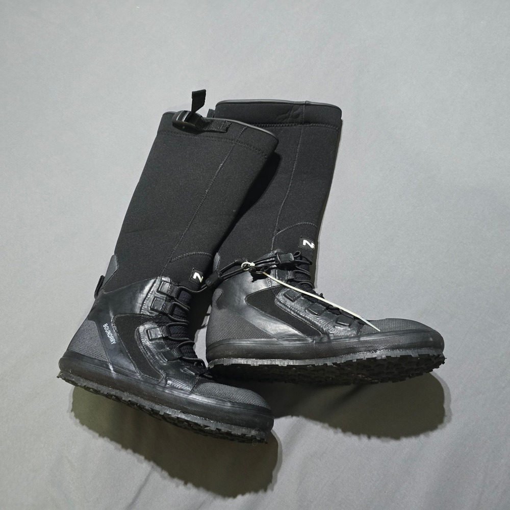NRS Boundary Boots mens 7 Black Neoprene Waterproof Kayaking Outdoor 30035.02